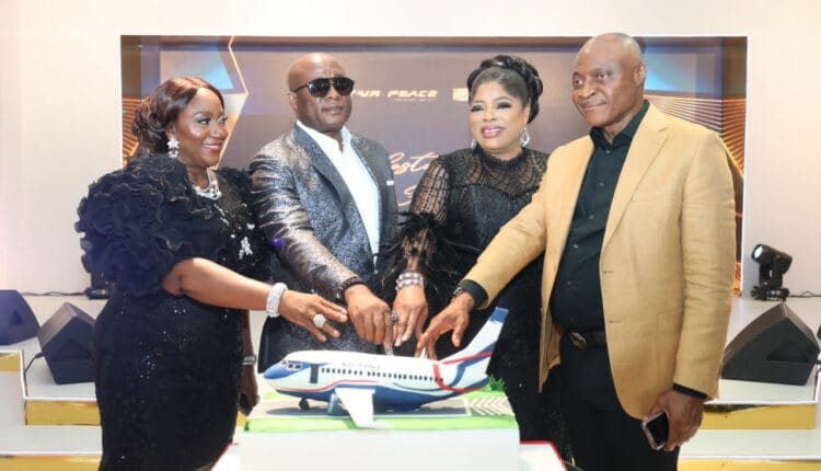  L – R: Vice Chairman, Air Peace, Mrs. Alice Onyema; Chairman, Air Peace, Dr Allen Onyema;

Managing Director/Chief Executive Officer, Fidelity Bank Plc, Dr Nneka Onyeali-Ikpe; and Managing

Director, Graviti Hill Ltd, Dr Ken Onyeali Ikpe at a special event organised by the bank to celebrate

the commencement of Air Peace’s flight operations into London recently.
